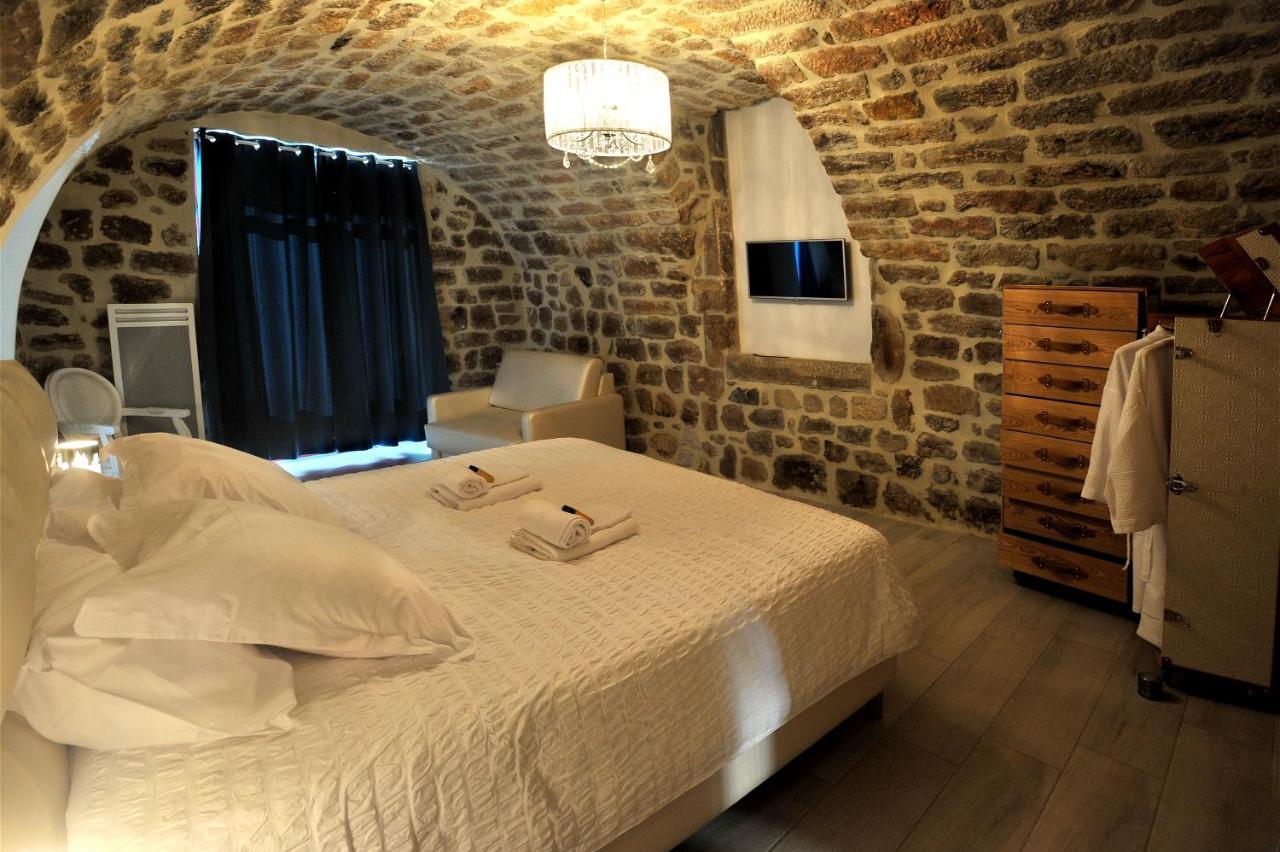Chambre D'Hote Avec Jacuzzi Sanilhac  Eksteriør billede